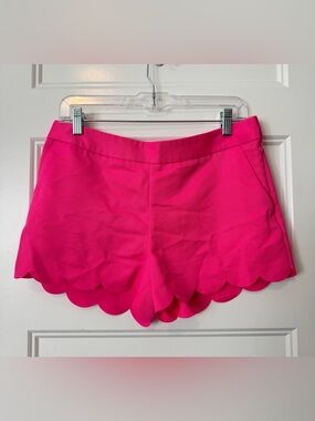 Express Hot Pink Scalloped Hem Shorts Size 6 High Waist Tailored